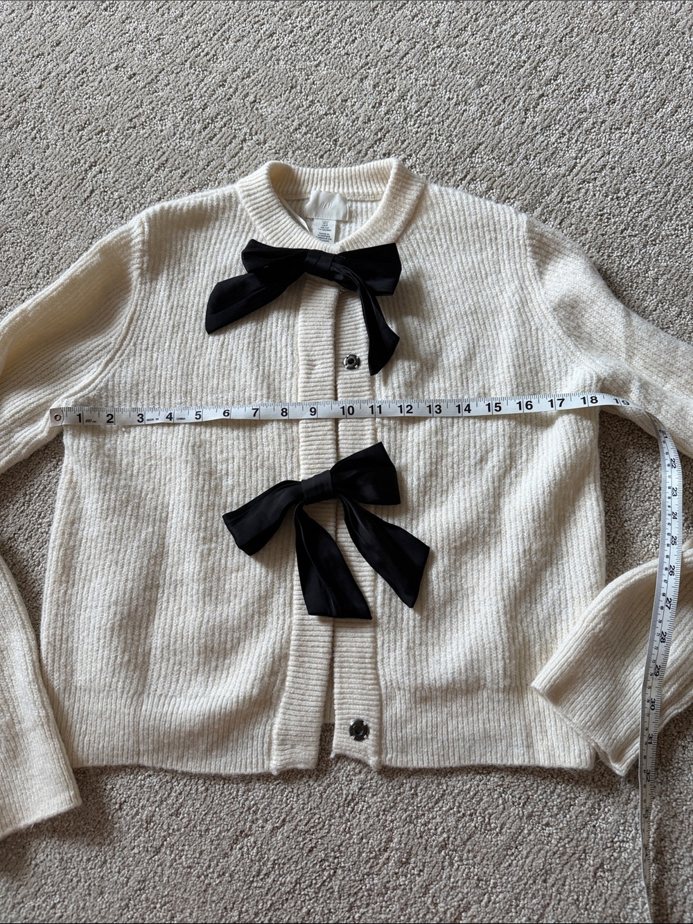H&M Cream Knit Cardigan with Black Bow Details - Picture 2 of 3